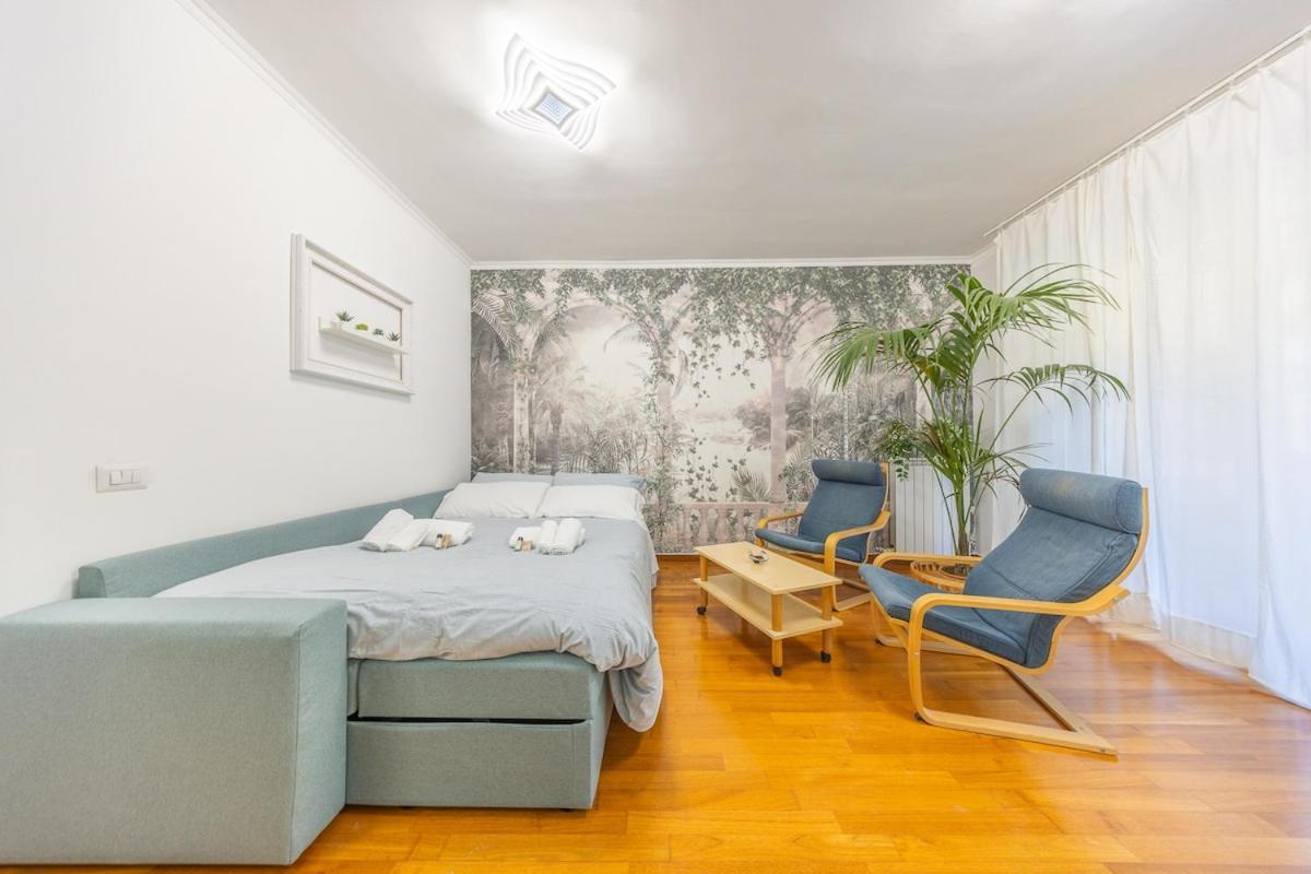 Eur Boutique - Intero * Rome